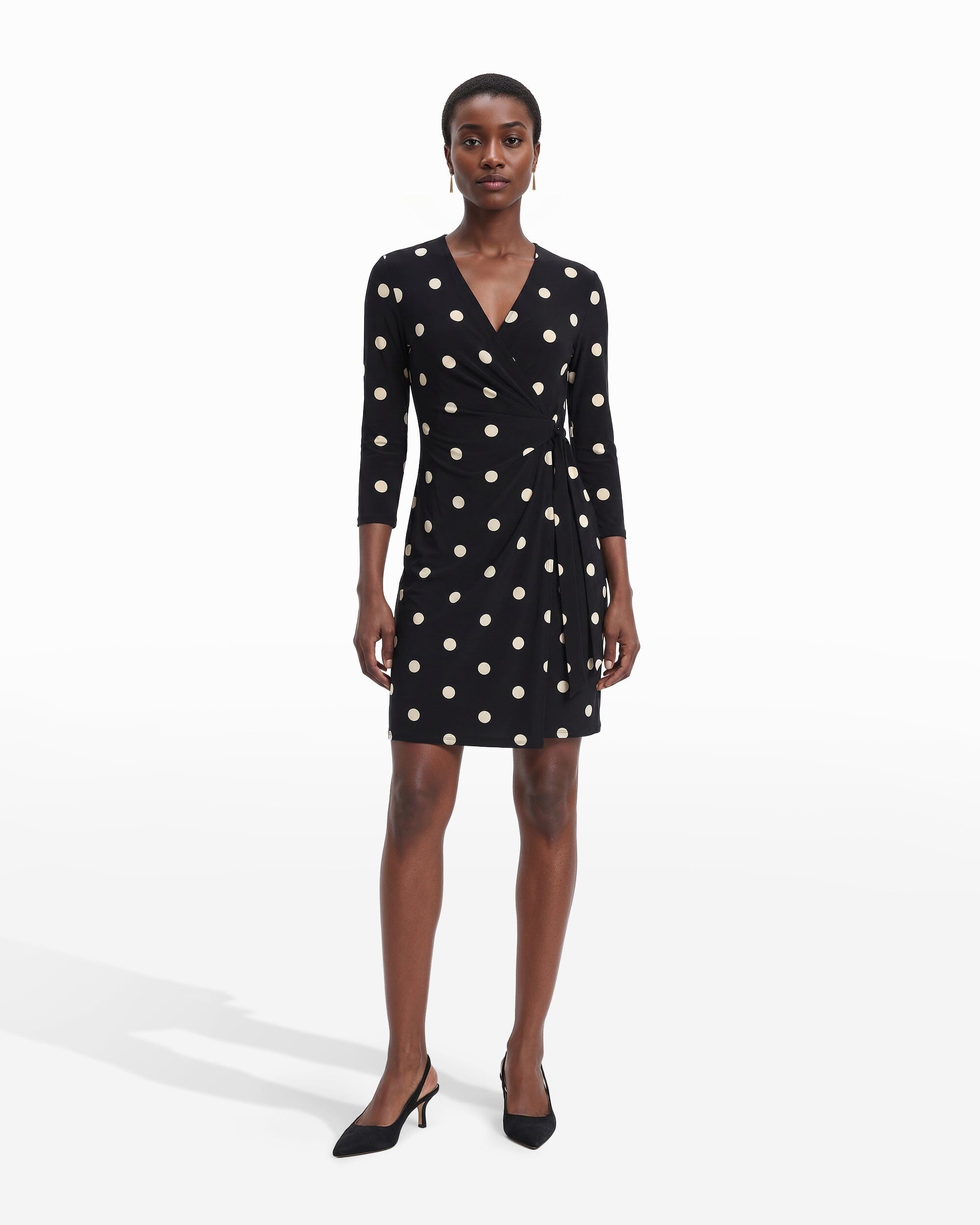 10766984 6nt full front.jpg 10766984 6nt full front.jpg
